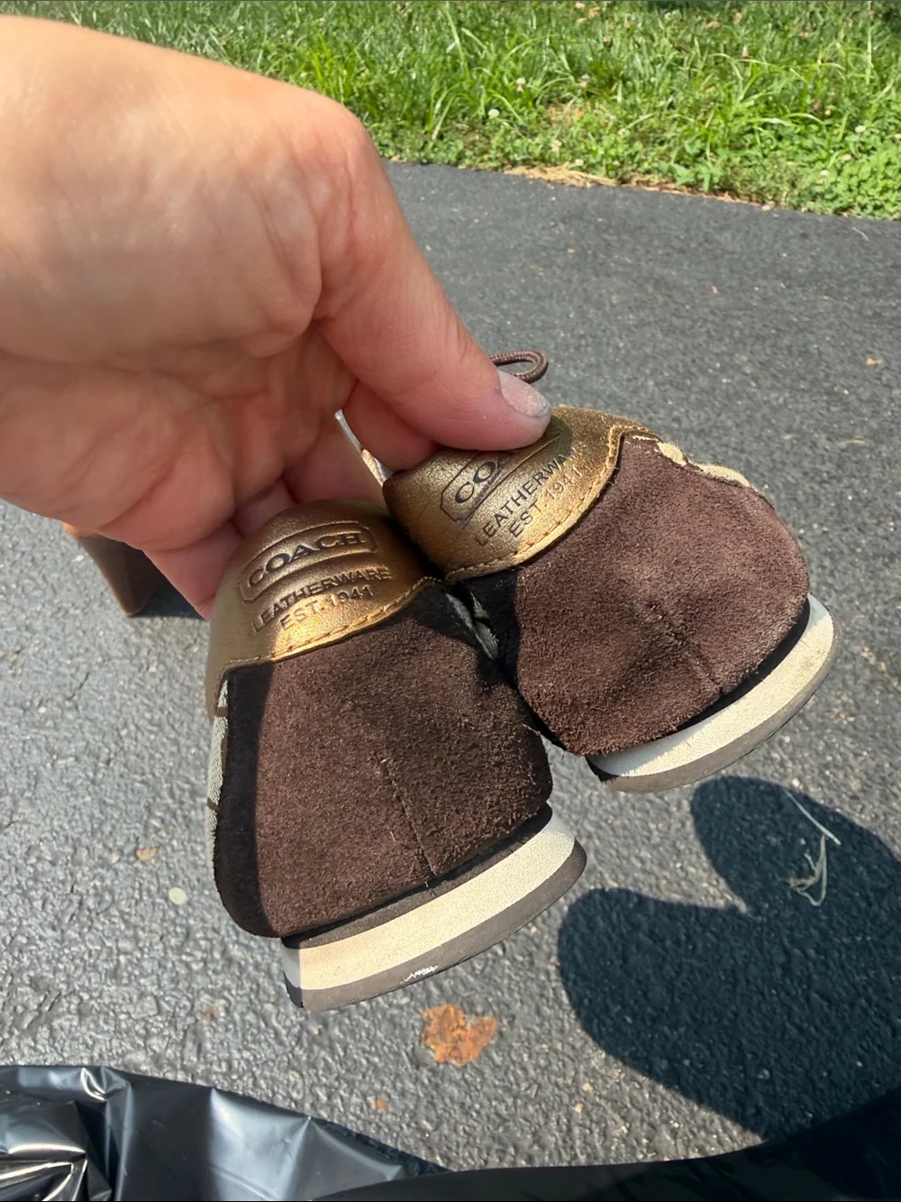 Coach Katie Brown Signature Sneakers Sz 8.5